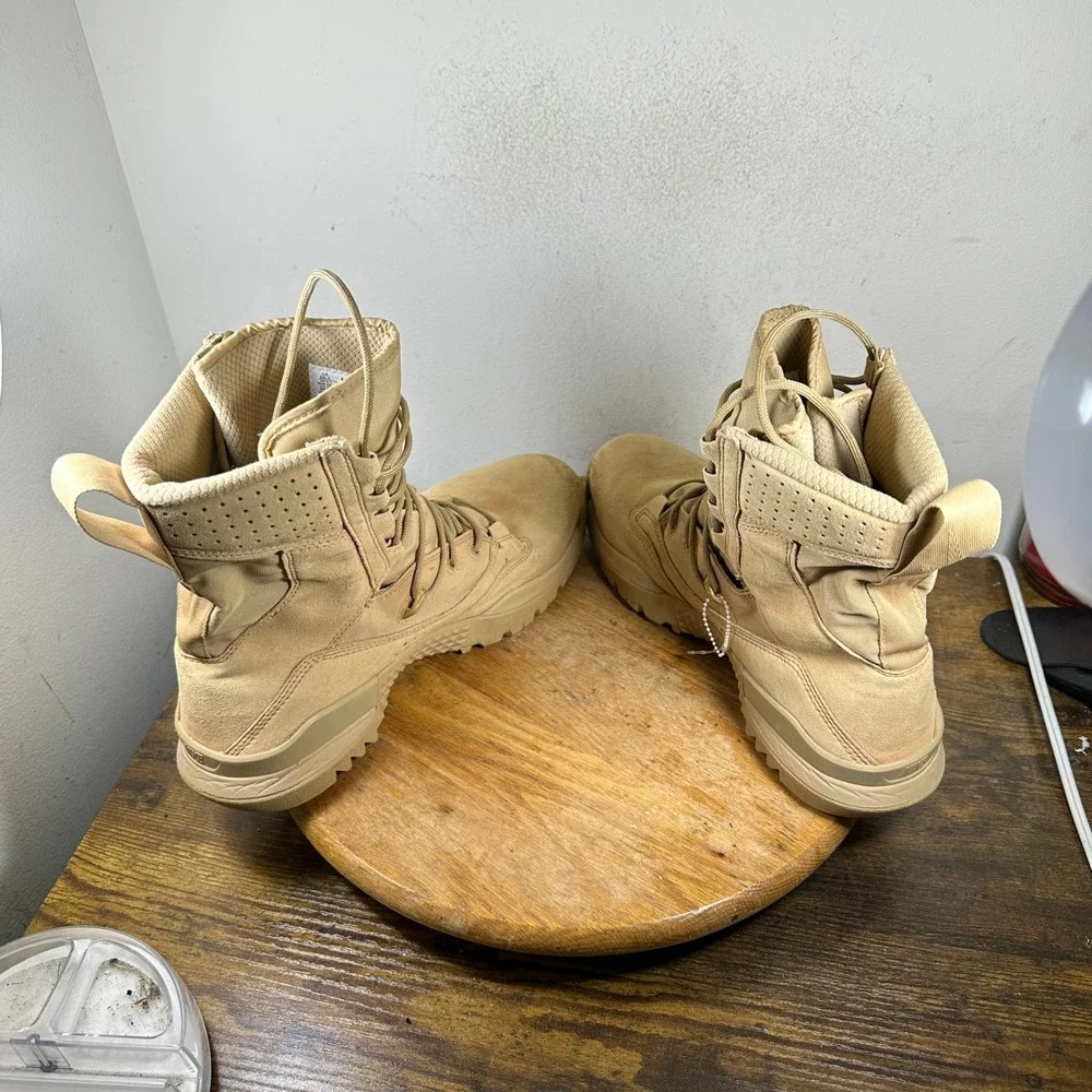 Nike SFB Gen 2 8 Tactical Boots British Khaki Mens 10.5 AO7507-200